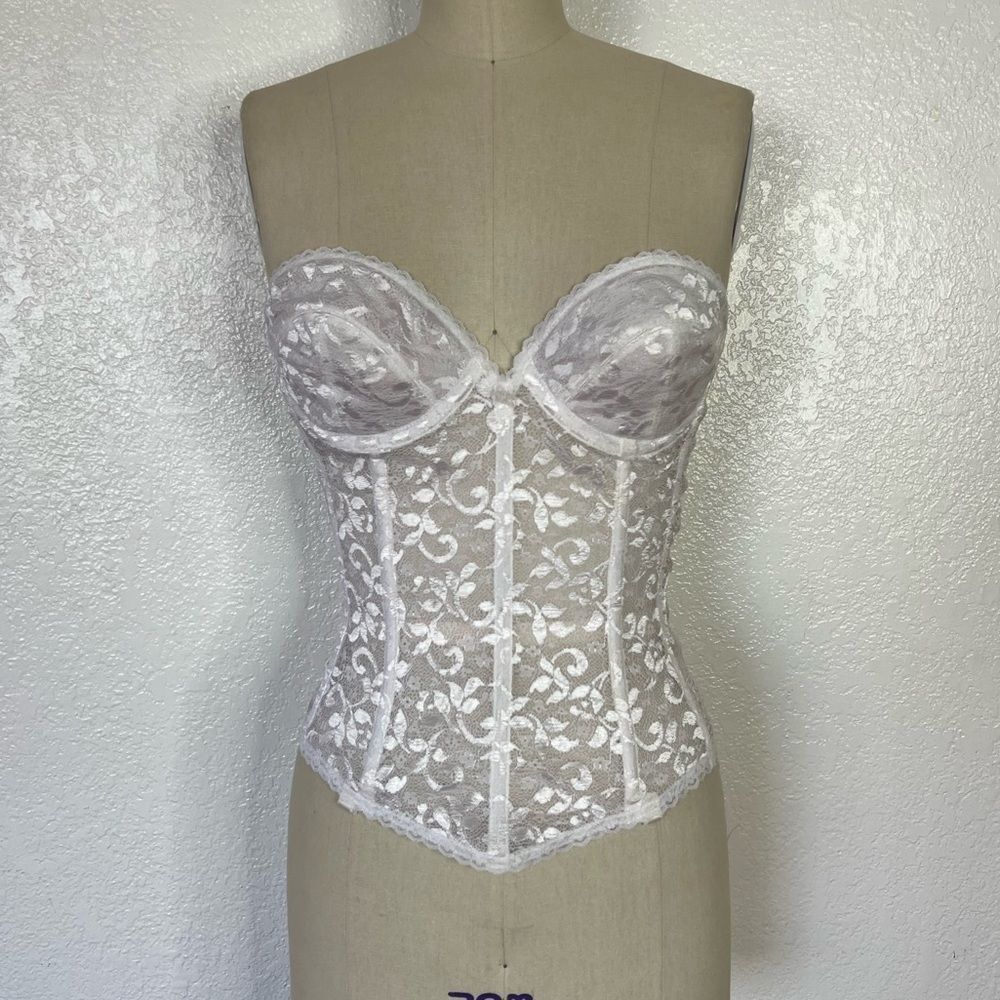 Vintage white lace shaping retro pinup 90s Y2K corset 34C